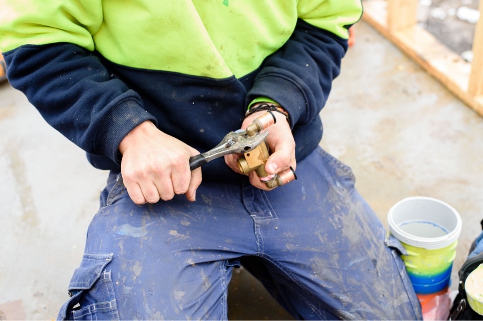 What skills should a plumber have?